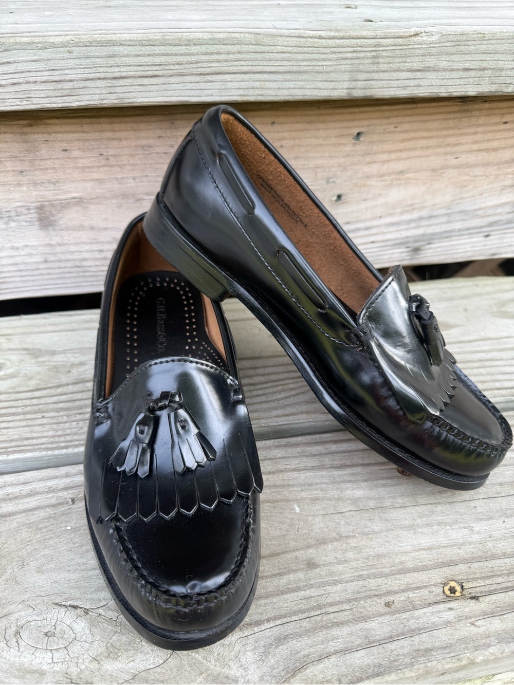 GH Bass Leather Loafers Layton Kiltie Tassel Black Preppy Shiny Finish Size 7 D